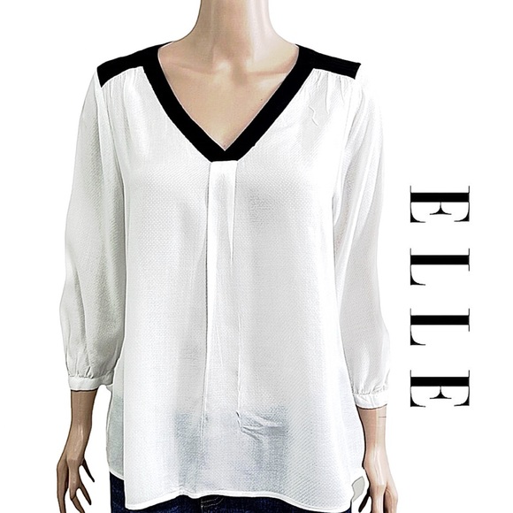 Elle Tops - Elle White Pullover Flowy V-Neck Textured Blouse